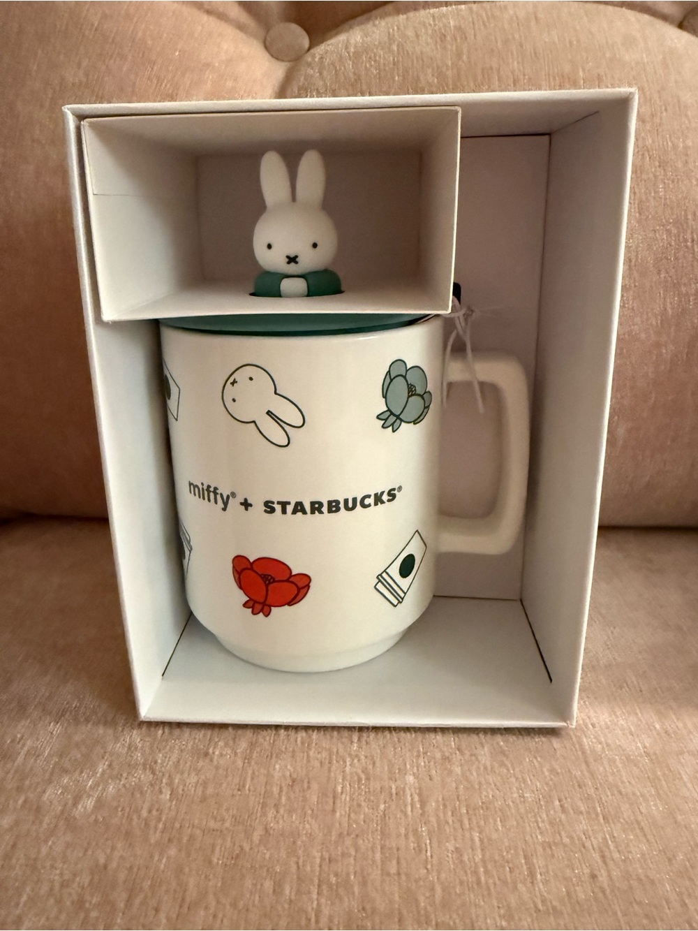 💚Starbucks x Miffy White Ceramic Mug with Green Lid and Miffy Mug Topper NEW